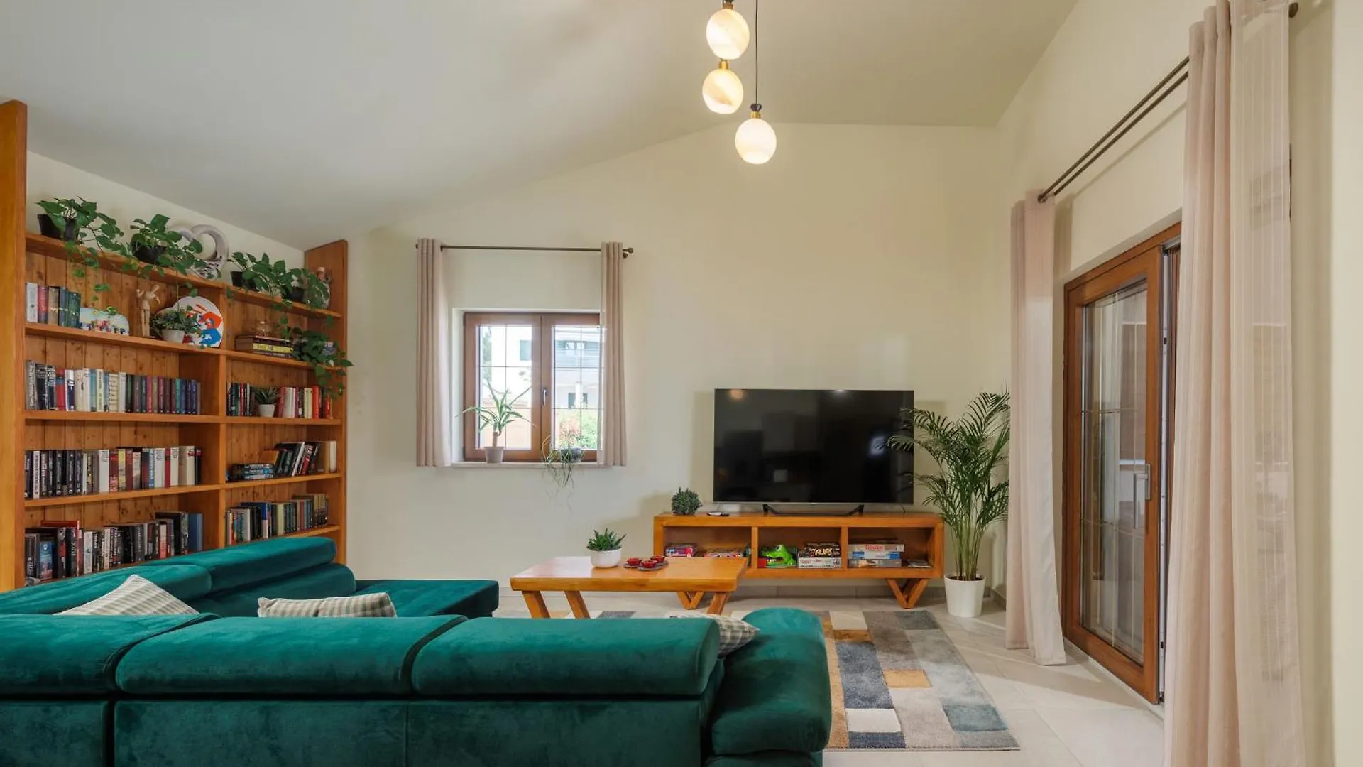 Holiday home Ferienhaus In Pridraga Mit Privatem Pool